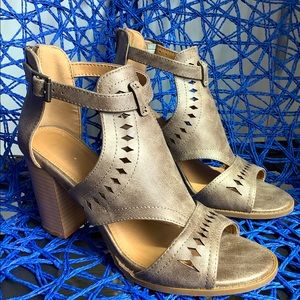 Peep Toe Cutout Gladiator Heels